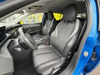 Photo 10 Peugeot 308  1.2 PureTech 130ch S&S Allure Pack