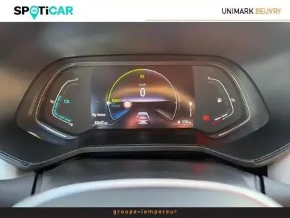 Photo 12 Renault Clio  1.6 E-Tech hybride 140ch Intens -21N