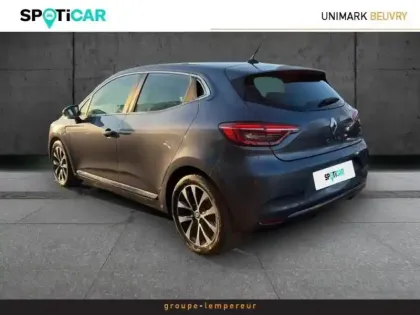 Photo 8 Renault Clio  1.6 E-Tech hybride 140ch Intens -21N