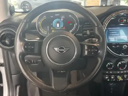 Photo 5 Mini Mini  Cooper SE 184ch Edition Premium Plus BVA 5CV