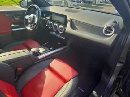 Photo 8 Mercedes GLA  250 e 160+102ch AMG Line 8G-DCT