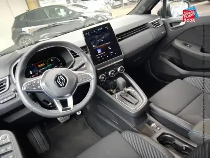 Photo 14 Renault Clio  1.6 E-Tech 145ch full hybrid esprit Alpine - 24