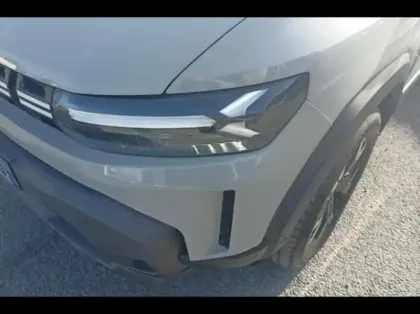 Photo 13 Dacia Duster  1.6 hybrid 140ch Extreme