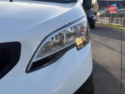 Photo 12 Peugeot Expert  Fg M 100 kW Batterie 50 kWh