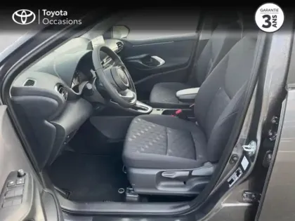 Photo 8 Toyota Yaris  116h Dynamic 5p MY25