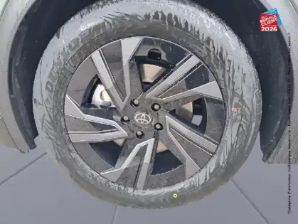 Photo 9 Toyota C-HR + 224ch 77kWh Design Grande Autonomie