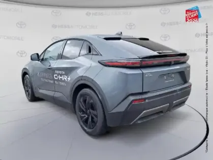 Photo 7 Toyota C-HR + 224ch 77kWh Design Grande Autonomie