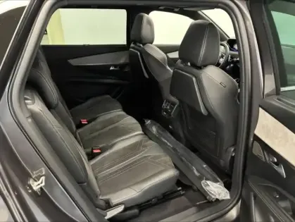 Photo 9 Peugeot 5008  1.6 PureTech 180ch S&S GT EAT8