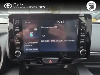 Photo 14 Toyota Yaris  116h Design 5p MC24