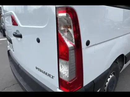 Photo 13 Renault Master  Fg F3500 L2H2 2.3 Blue dCi 135ch Grand Confort Euro6E