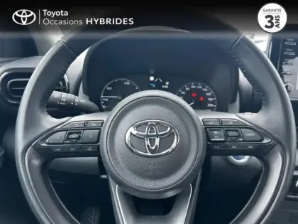 Photo 12 Toyota Yaris  116h Dynamic 5p MC24