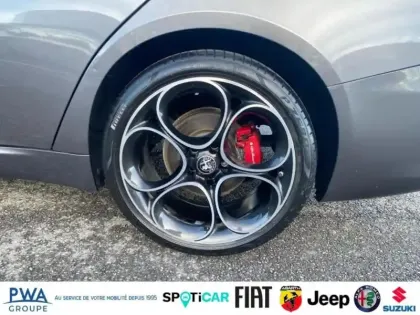 Photo 10 Alfa Romeo Giulia  2.0 TB 200ch Sprint AT8 MY22