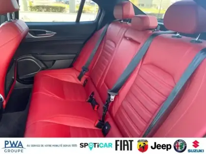 Photo 9 Alfa Romeo Giulia  2.0 TB 200ch Sprint AT8 MY22