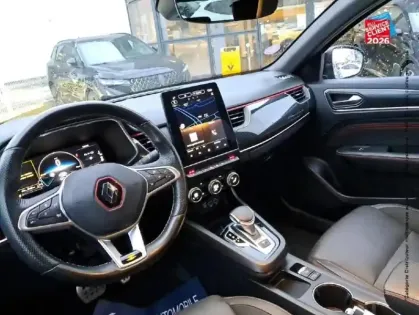 Photo 14 Renault Arkana  1.6 E-Tech hybride 145ch RS Line Fast Track