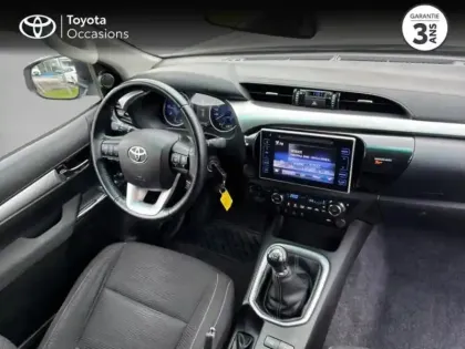 Photo 7 Toyota Hilux  2.4 D-4D 150ch X-Tra Cabine Légende 4WD