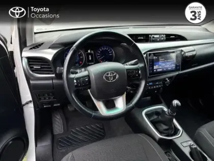 Photo 8 Toyota Hilux  2.4 D-4D 150ch X-Tra Cabine Légende 4WD