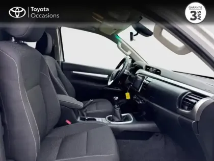 Photo 5 Toyota Hilux  2.4 D-4D 150ch X-Tra Cabine Légende 4WD