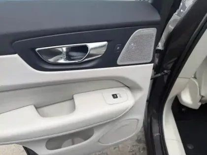 Photo 12 Volvo Xc60  T8 AWD Recharge 310 + 145ch Inscription Luxe Geartronic