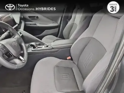 Photo 10 Toyota C-HR  1.8 Hybride 140ch Design MY25