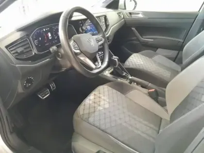 Photo 11 Volkswagen Taigo  1.0 TSI 116ch R-Line Edition DSG7