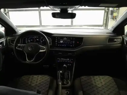 Photo 12 Volkswagen Taigo  1.0 TSI 116ch R-Line Edition DSG7