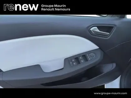 Photo 20 Renault Clio Gén. V (BJA) Ph2 Techno 5