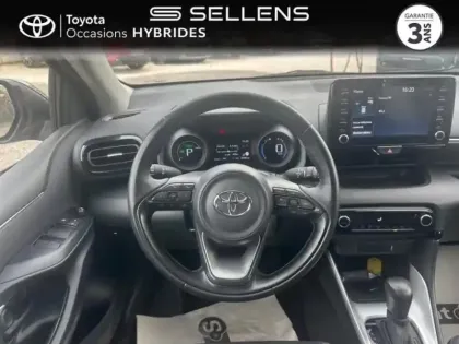 Photo 8 Toyota Yaris  116h Design 5p MY22