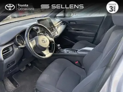 Photo 7 Toyota C-HR  122h Edition 2WD E-CVT RC18