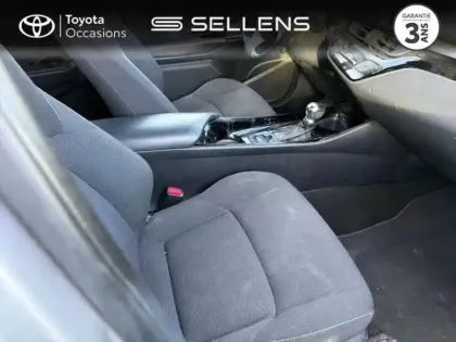 Photo 5 Toyota C-HR  122h Edition 2WD E-CVT RC18