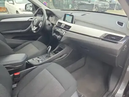 Photo 7 BMW X1  sDrive18dA 150ch Business Design Euro6d-T