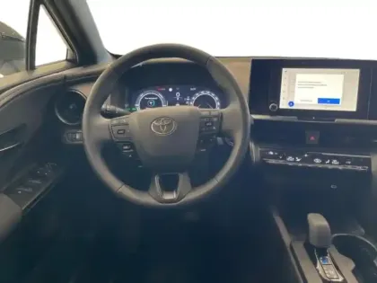 Photo 10 Toyota C-HR  1.8 Hybride 140ch Dynamic Business MY25