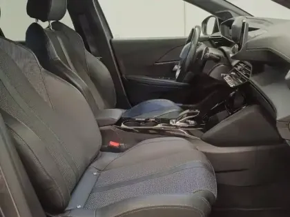 Photo 7 Peugeot 208  1.2 PureTech 100ch S&S GT EAT8