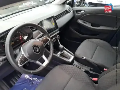 Photo 14 Renault Clio  1.6 E-Tech hybride 145ch Equilibre