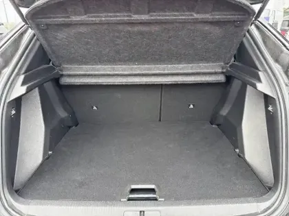 Photo 33 Peugeot 2008  PureTech 130 S&S EAT8