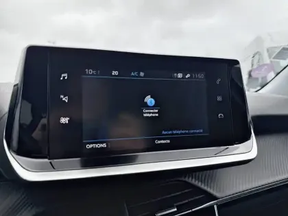 Photo 23 Peugeot 2008  PureTech 130 S&S EAT8