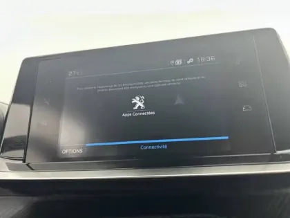 Photo 82 Peugeot 2008  PureTech 130 S&S EAT8