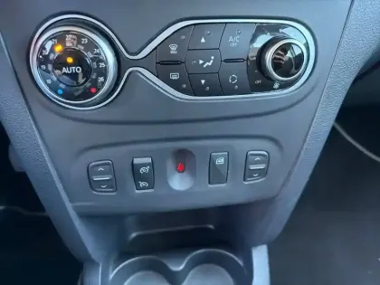 Photo 23 Dacia Sandero  TCe 90