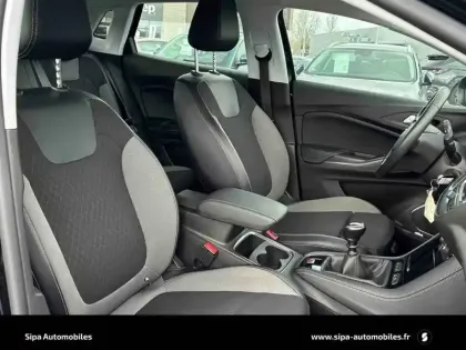 Photo 19 Opel Grandland X  1.5 Diesel 130 ch