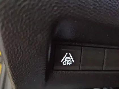 Photo 52 Peugeot 208 Gén. II Ph1 NG GT 5