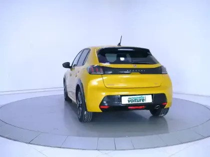 Photo 29 Peugeot 208 Gén. II Ph1 NG GT 5