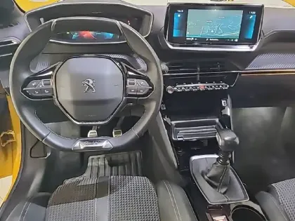 Photo 30 Peugeot 208 Gén. II Ph1 NG GT 5