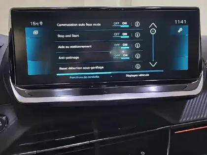 Photo 43 Peugeot 208 Gén. II Ph1 NG GT 5