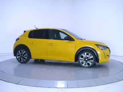 Photo 26 Peugeot 208 Gén. II Ph1 NG GT 5