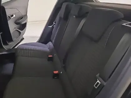 Photo 11 Peugeot 2008  PureTech 130 S&S EAT8