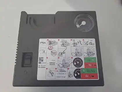 Photo 40 Peugeot 2008  Hybrid 145 e-DCS6