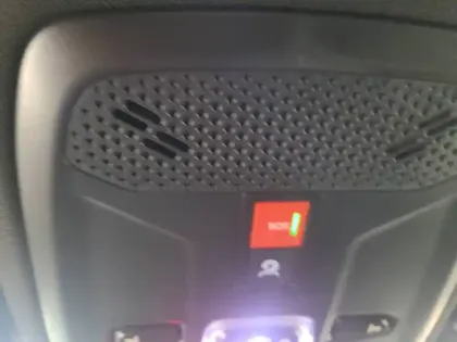 Photo 14 Peugeot 2008  Hybrid 145 e-DCS6