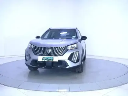 Photo 24 Peugeot 2008  Hybrid 145 e-DCS6