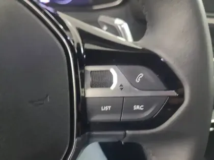 Photo 12 Peugeot 2008  Hybrid 145 e-DCS6