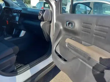 Photo 23 Citroën C3 Aircross Gén. I Ph1 Shine 5