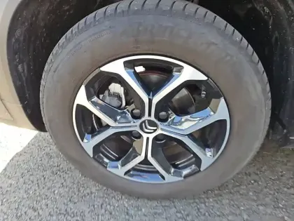 Photo 12 Citroën C3 Aircross  PureTech 110 S&S BVM6